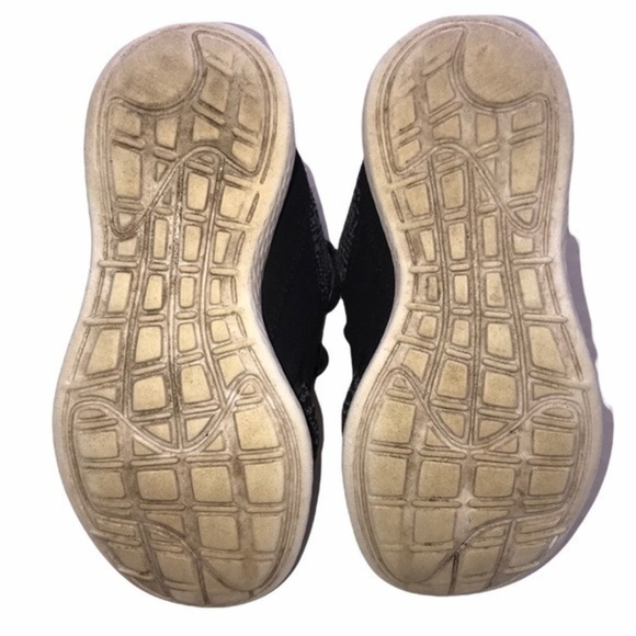 Fila Sneakers - Picture 8 of 8